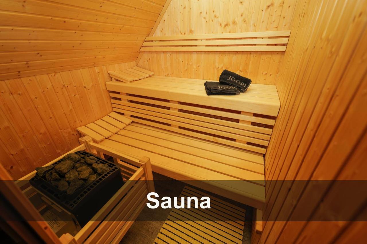 Ostseelagune Zingst, Exklusive Dhh, Strandnah, Sauna, Kamin, 3 Sz, 2 Baeder, Glasfaser, Haustierfrei, Garten Mit Suedterrasse, E-Ladesaeule, 2 Stellplaetze, Strandkorb, Fahrradschuppen, Waschmaschine, Trockner, Nichtraucher Eksteriør billede