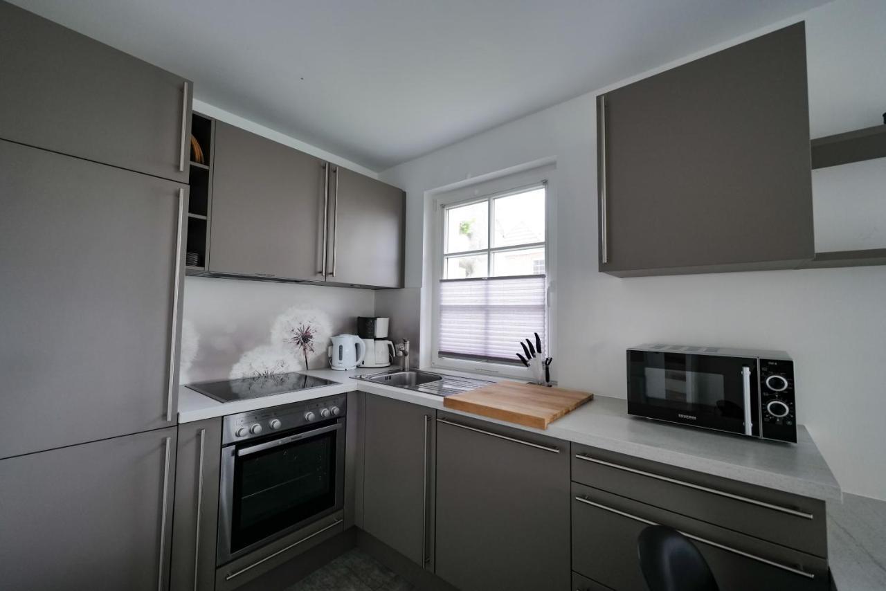 Ostseelagune Zingst, Exklusive Dhh, Strandnah, Sauna, Kamin, 3 Sz, 2 Baeder, Glasfaser, Haustierfrei, Garten Mit Suedterrasse, E-Ladesaeule, 2 Stellplaetze, Strandkorb, Fahrradschuppen, Waschmaschine, Trockner, Nichtraucher Eksteriør billede